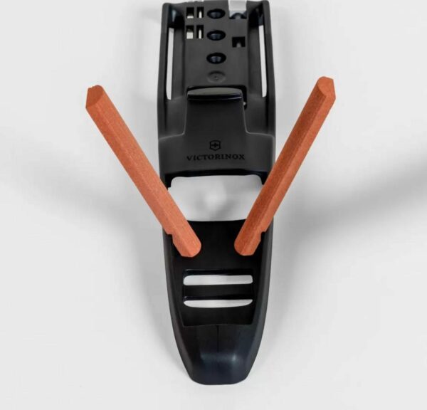 VICTORINOX Venture Pro Kit 4.0540 – Bild 8